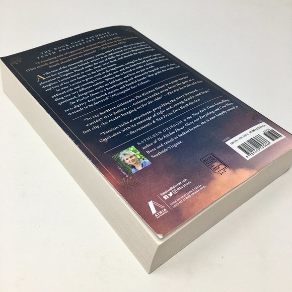The Kitchen House by Kathleen Grissom Paperback Book - Picture 4 of 8